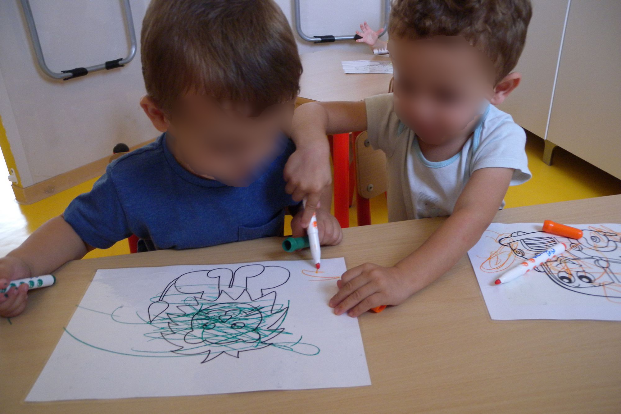 images/galerie-creche-cocon-poussan/04-cocon-poussan.JPG